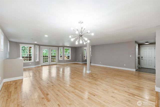 5633 Lake Saint Clair Drive SE, Olympia, WA 98513
