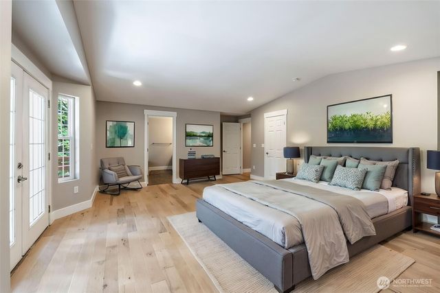 5633 Lake Saint Clair Drive SE, Olympia, WA 98513