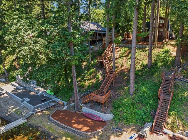 5633 Lake Saint Clair Drive SE, Olympia, WA 98513