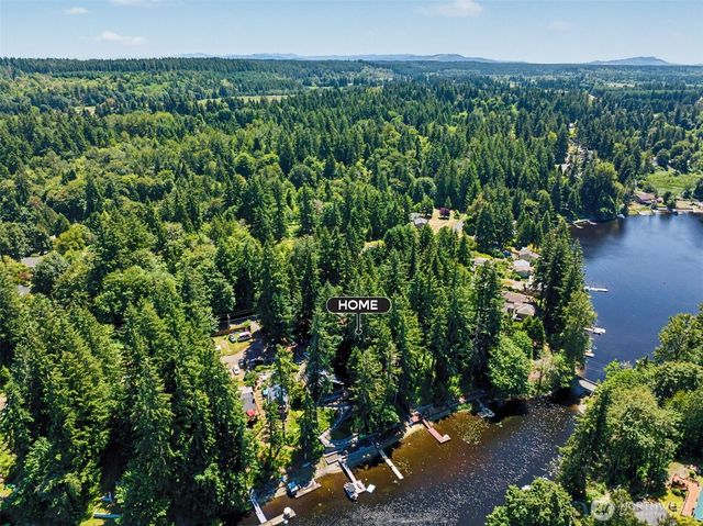 5633 Lake Saint Clair Drive SE, Olympia, WA 98513