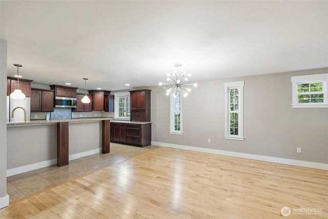 5633 Lake Saint Clair Drive SE, Olympia, WA 98513
