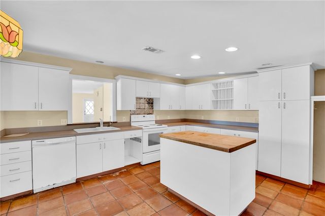 3245 2nd Place, Vero Beach, FL 32968