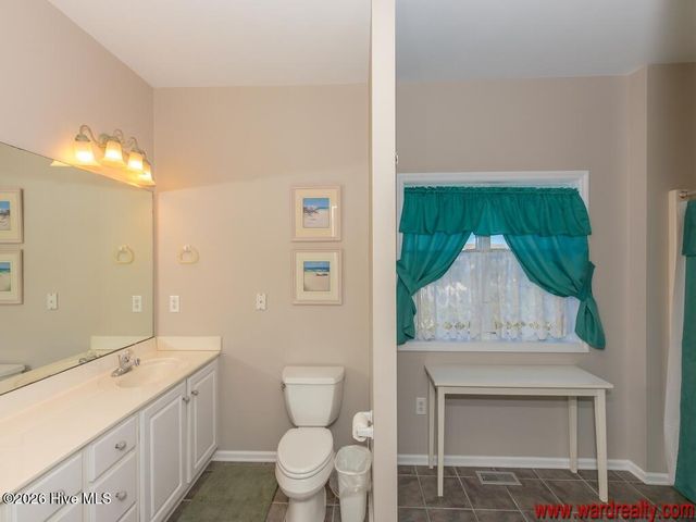 201 S Anderson Boulevard, Topsail Beach, NC 28445