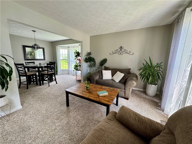 51 Noelle Court, Franklin, OH 45005