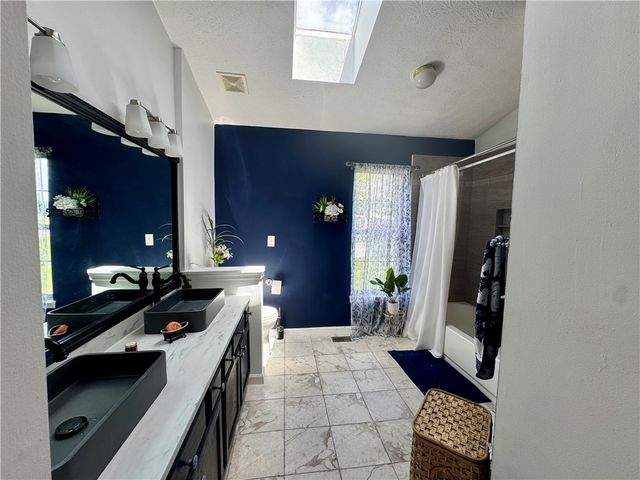51 Noelle Court, Franklin, OH 45005