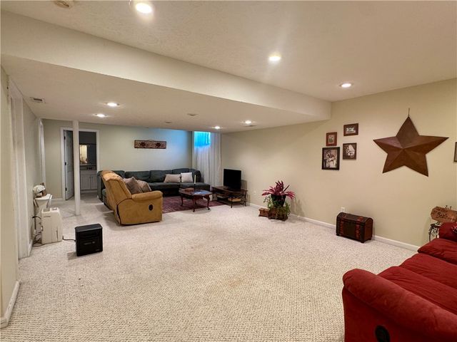 51 Noelle Court, Franklin, OH 45005