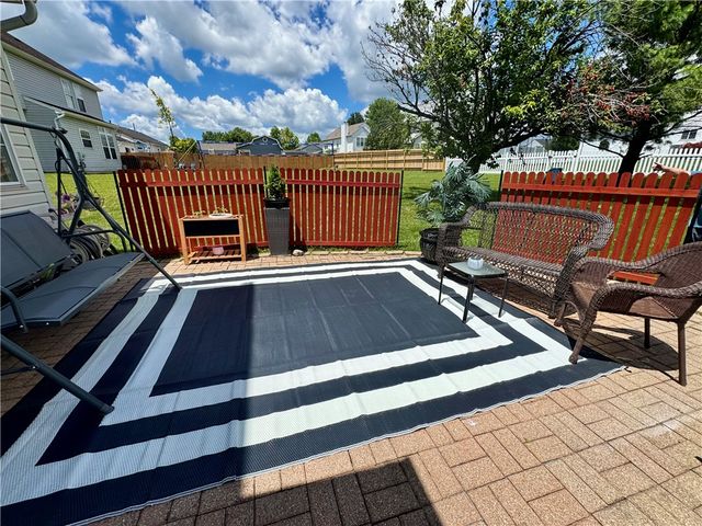51 Noelle Court, Franklin, OH 45005