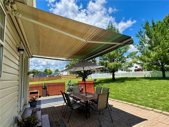 51 Noelle Court, Franklin, OH 45005
