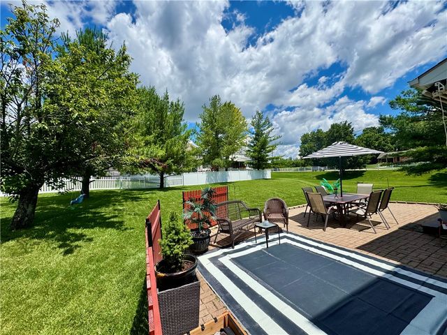 51 Noelle Court, Franklin, OH 45005