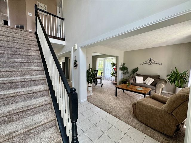 51 Noelle Court, Franklin, OH 45005