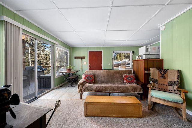 267 Kutsu Ridge Road, Florissant, CO 80816