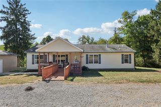 6748 Bye Road, East Palestine, OH 44413