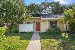 6779 Bridlewood Court, Boca Raton, FL 33433