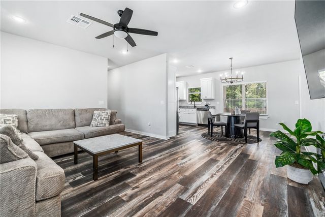 20 Dugan Circle, Bella Vista, AR 72715