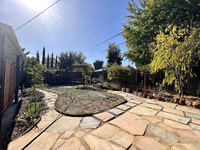 537 Mayellen Avenue, San Jose, CA 95126