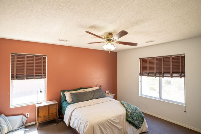 10623 Covert Lane SW, Albuquerque, NM 87121