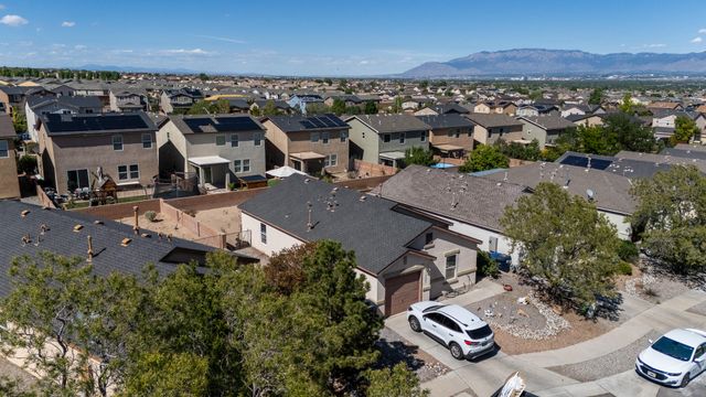 10623 Covert Lane SW, Albuquerque, NM 87121