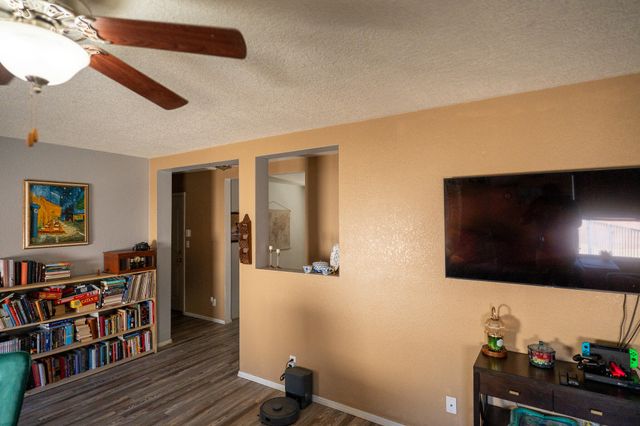 10623 Covert Lane SW, Albuquerque, NM 87121