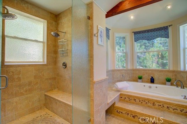 32557 Pine Cone Ct A&B, Running Springs, CA 92382