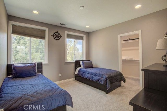 32557 Pine Cone Ct A&B, Running Springs, CA 92382