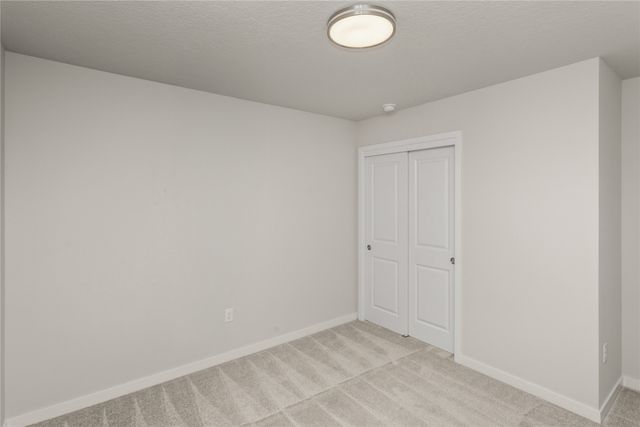 4310 Grover Woods Lane, Des Moines, IA 50317