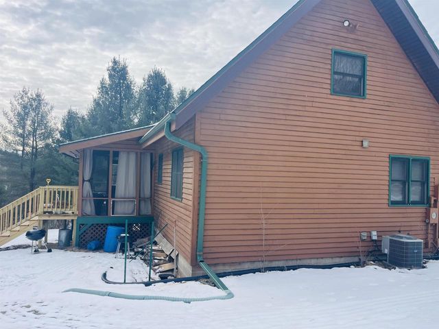 N4750 Whitetail Lane, Elroy, WI 53929