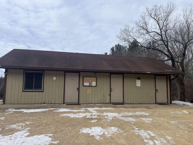 N4750 Whitetail Lane, Elroy, WI 53929
