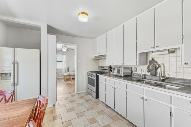 740 Alvarado Drive SE, Albuquerque, NM 87108