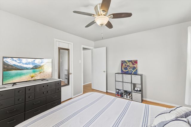 740 Alvarado Drive SE, Albuquerque, NM 87108