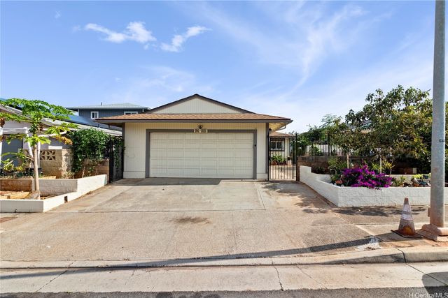 94-815 Kaaka Street, Waipahu, HI 96797