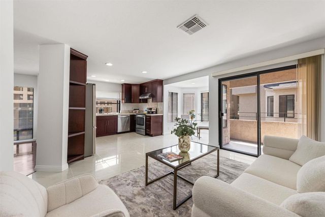 4341 Nobel 113, San Diego, CA 92122