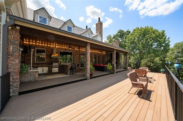 1603 Rannoch Trace, Fort Smith, AR 72908