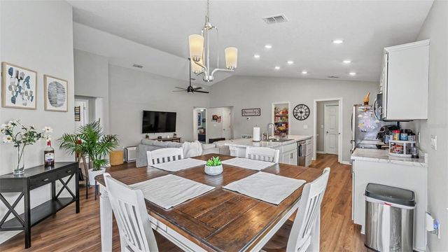 2025 HARVEST LANDING CIRCLE, Lakeland, FL 33810