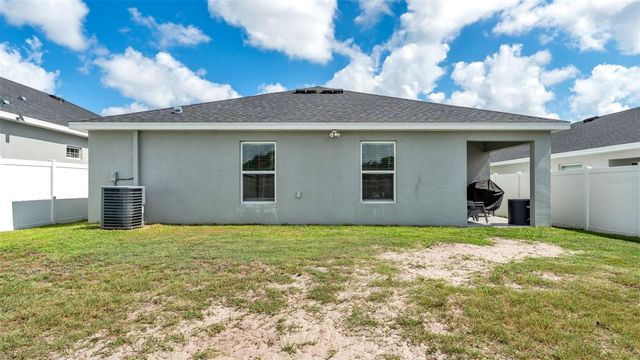 2025 HARVEST LANDING CIRCLE, Lakeland, FL 33810