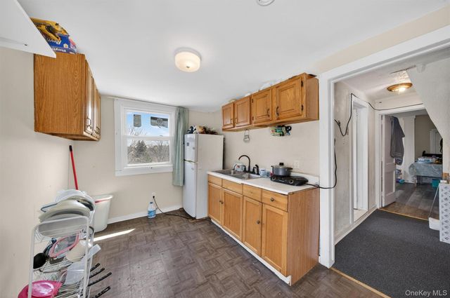 29 Columbia Avenue, Middletown, NY 10940