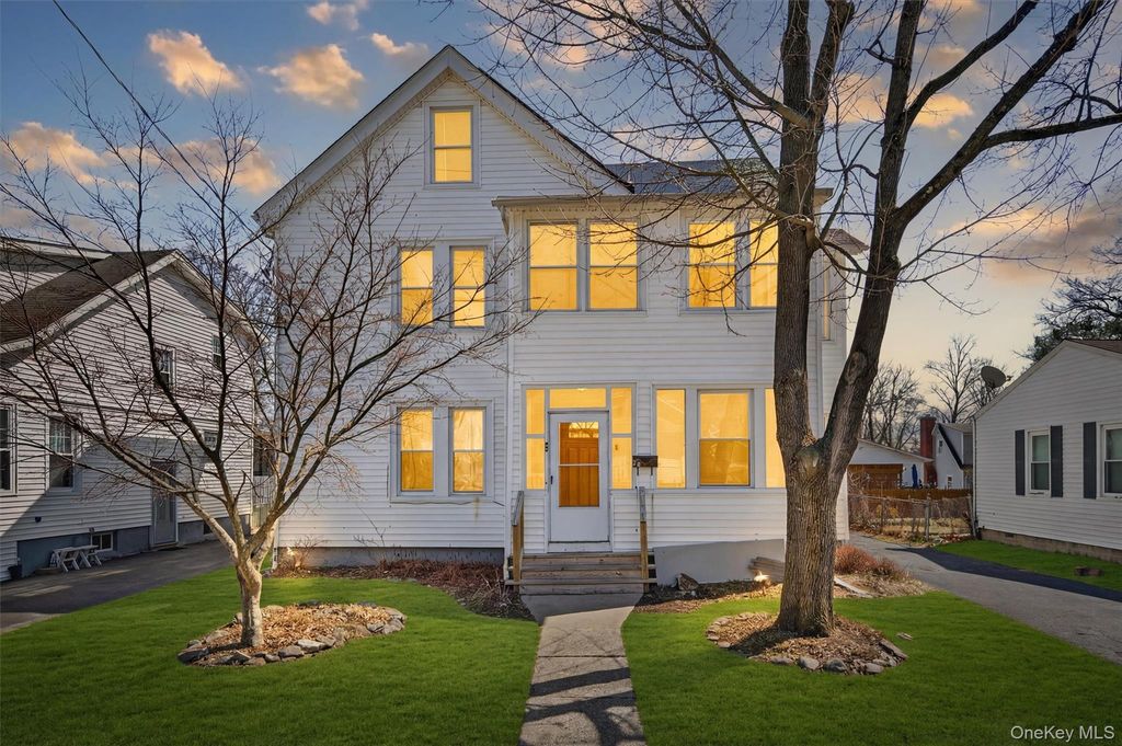29 Columbia Avenue, Middletown, NY 10940