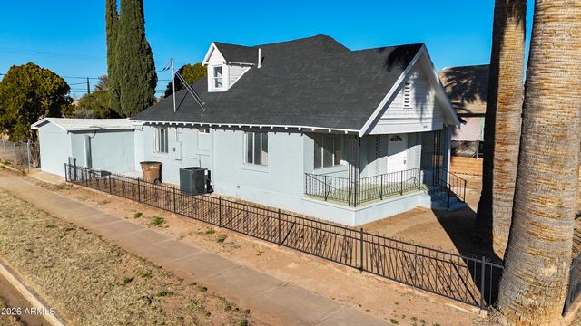 1006 E 7TH Street, Douglas, AZ 85607