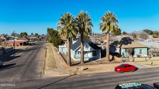 1006 E 7TH Street, Douglas, AZ 85607