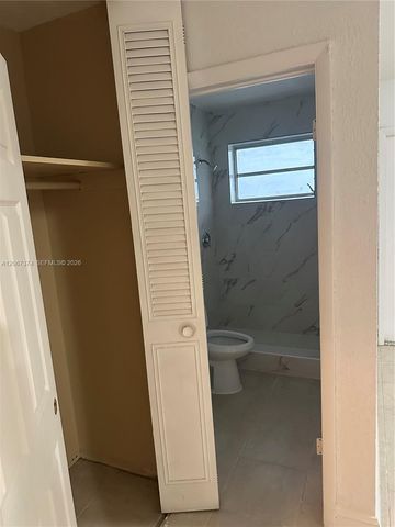 55 NW 169th Street 55, North Miami Beach, FL 33169