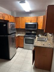 55 NW 169th Street 55, North Miami Beach, FL 33169