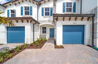 12620 NW 23rd Place, Miami, FL 33167