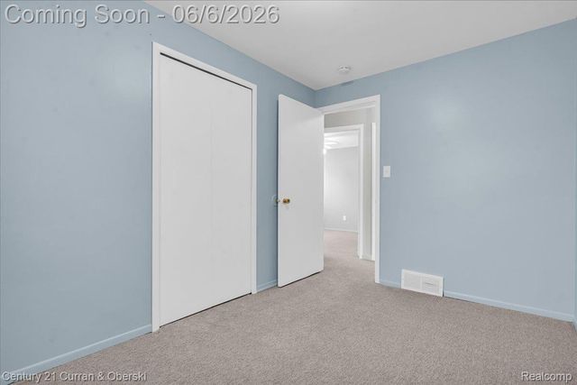 9426 Chamberlain Street, Romulus, MI 48174