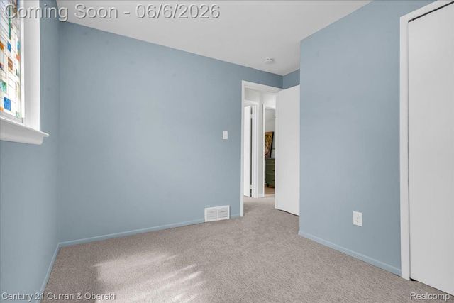 9426 Chamberlain Street, Romulus, MI 48174