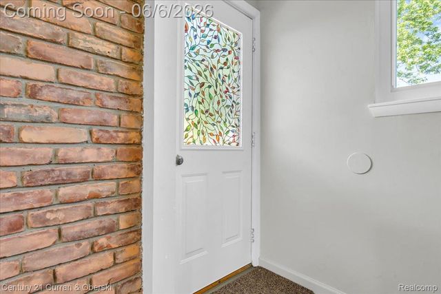 9426 Chamberlain Street, Romulus, MI 48174