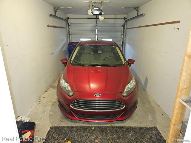 1375 Lake Ridge Court 78, Waterford, MI 48327