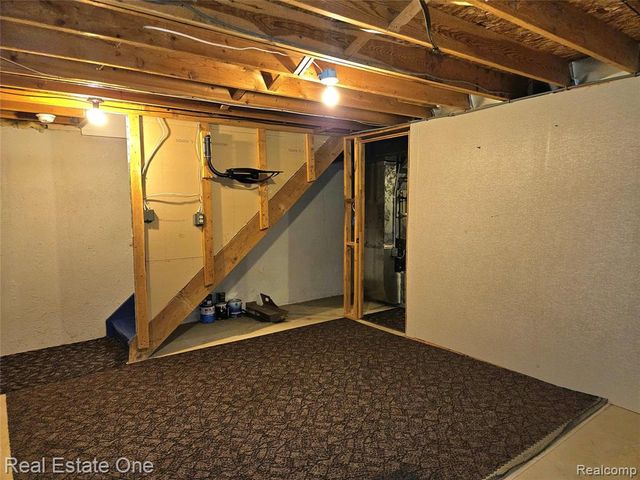 1375 Lake Ridge Court 78, Waterford, MI 48327