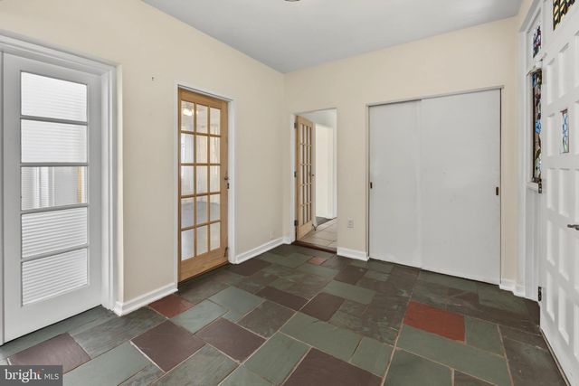 2245 E LANDIS AVE, Vineland, NJ 08361