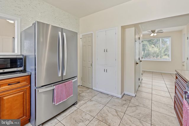 2245 E LANDIS AVE, Vineland, NJ 08361