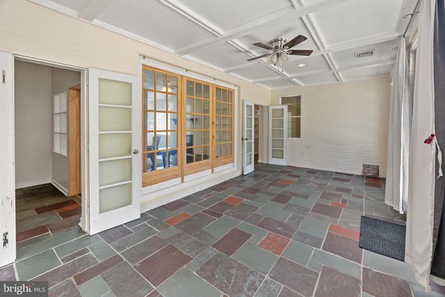 2245 E LANDIS AVE, Vineland, NJ 08361