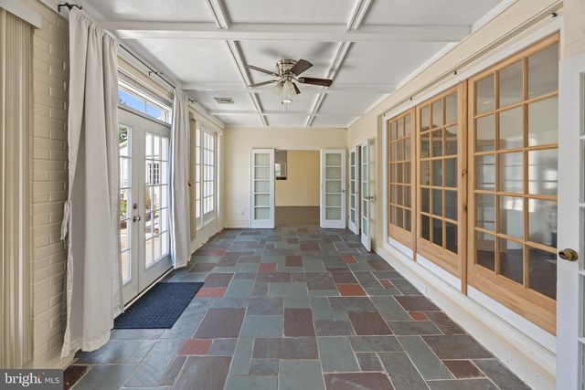 2245 E LANDIS AVE, Vineland, NJ 08361